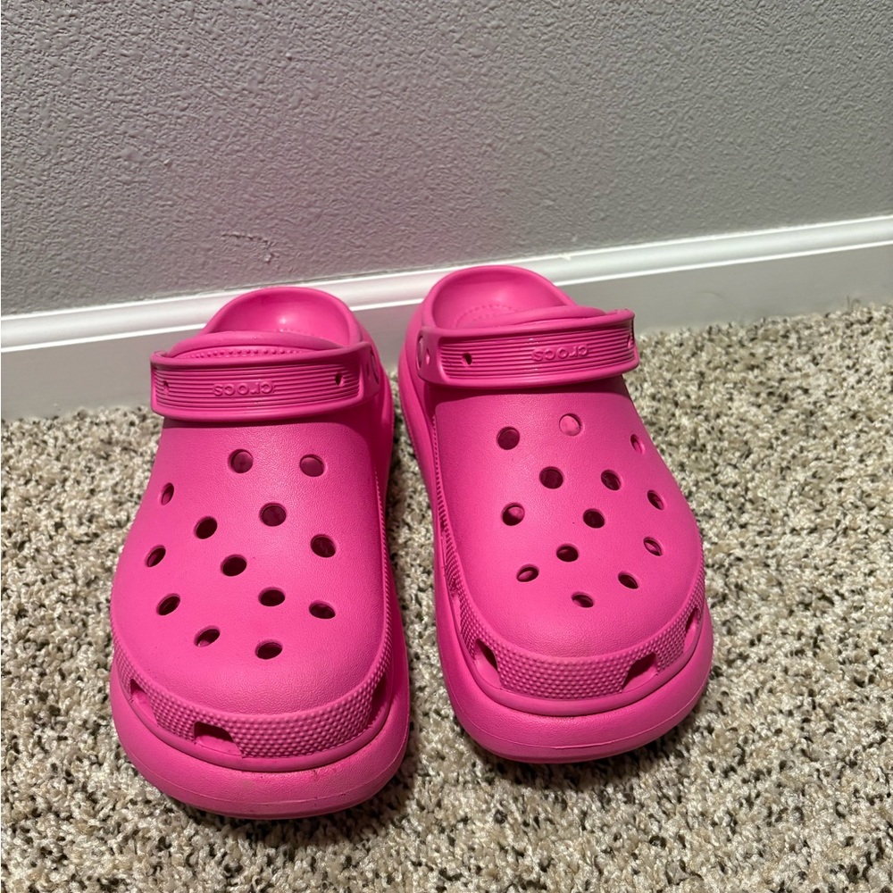 Women’s Hot Pink Croc Platform Shoes